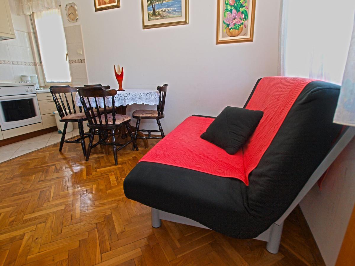 Apartments Valter 613 พูลา ภายนอก รูปภาพ